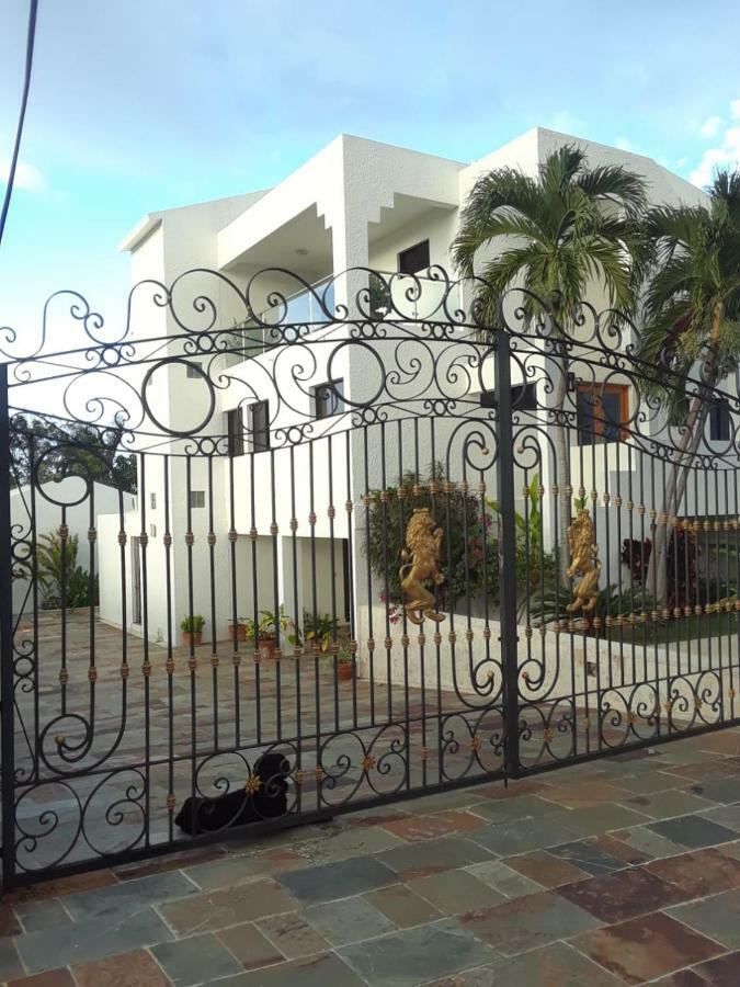 White House Mansion Villa Puerto Plata Exterior photo